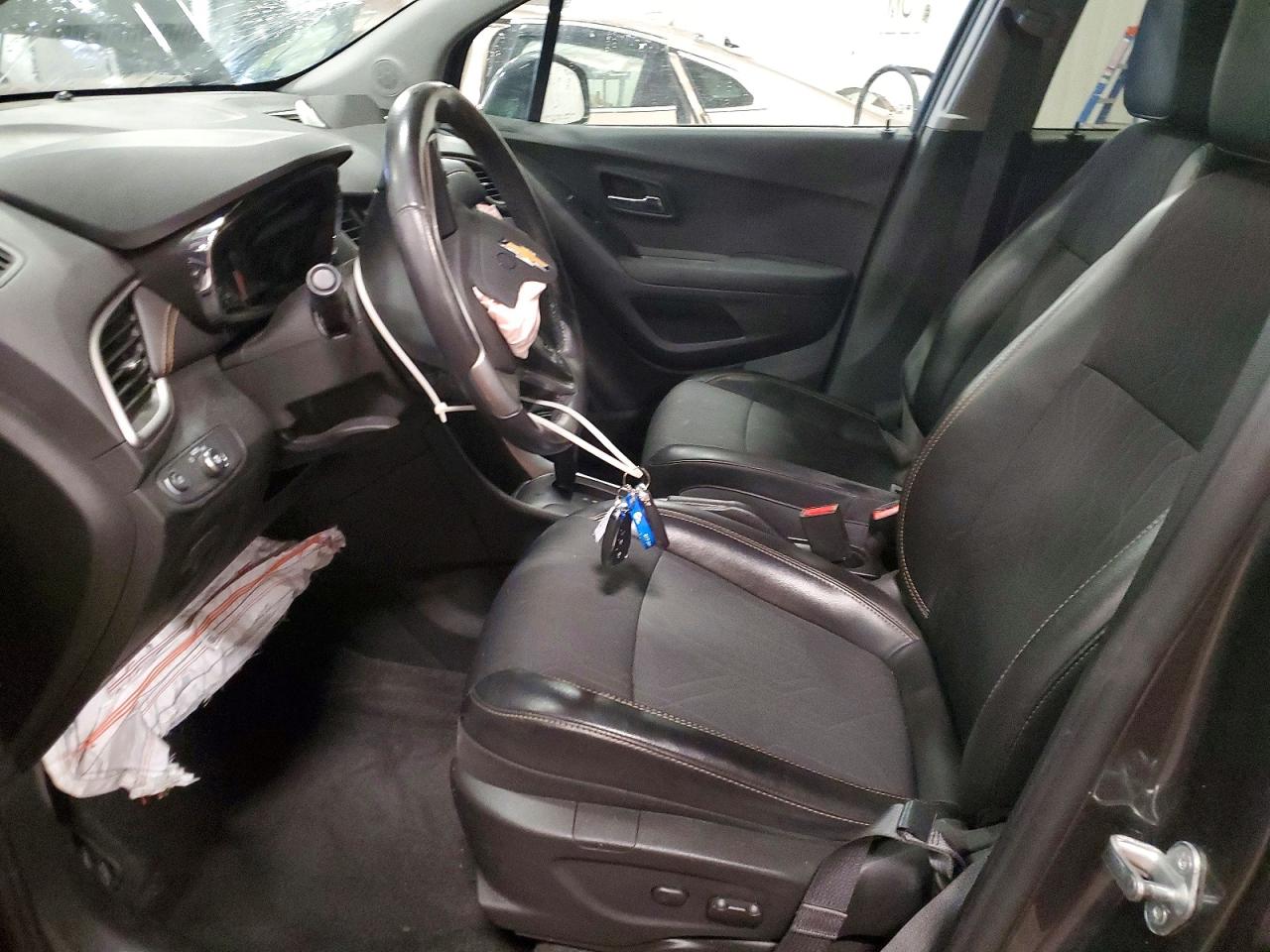 2020 CHEVROLET TRAX 1LT photo 7