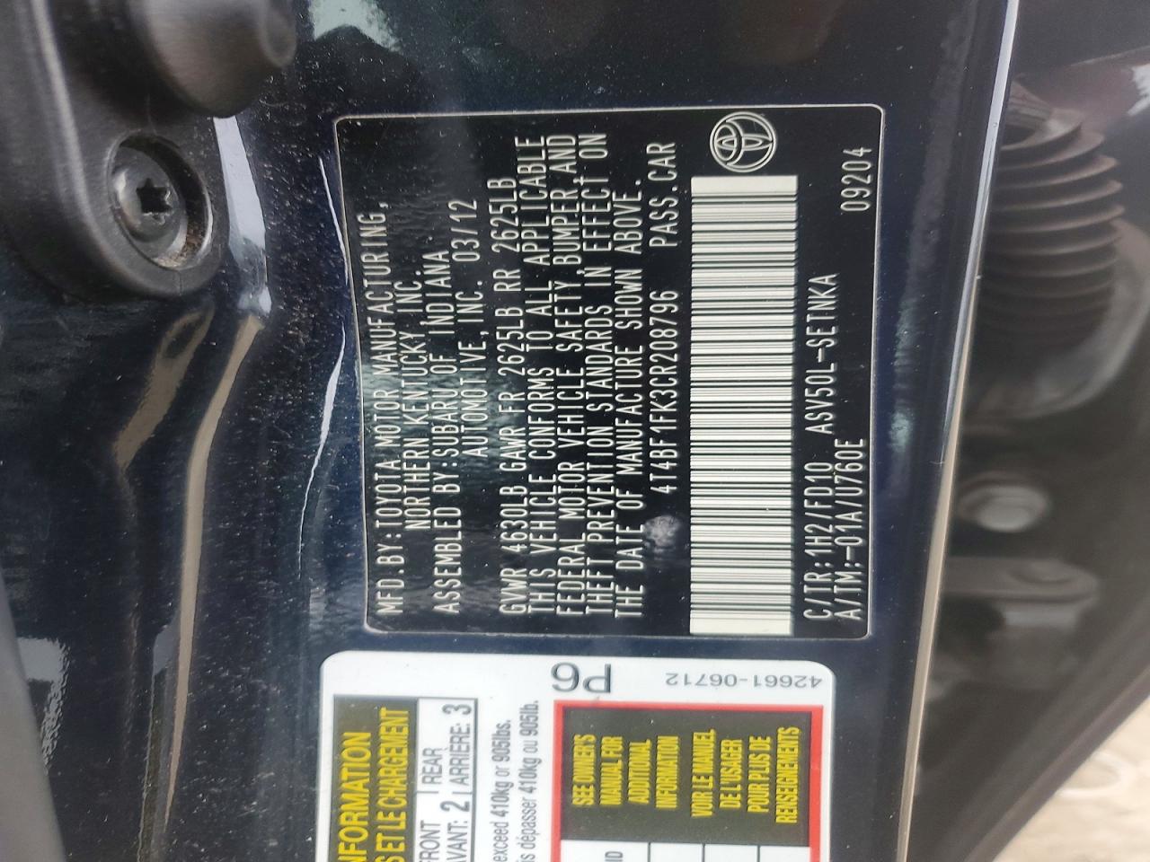 2012 TOYOTA CAMRY LE photo 23