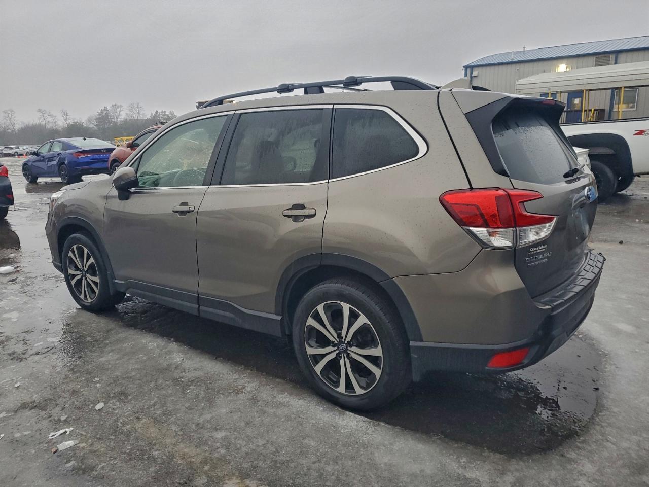 2020 SUBARU FORESTER LIMITED photo 2
