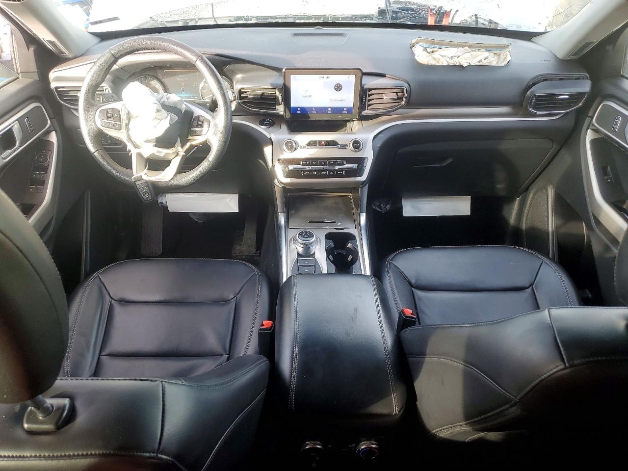 2021 FORD EXPLORER XLT photo 8