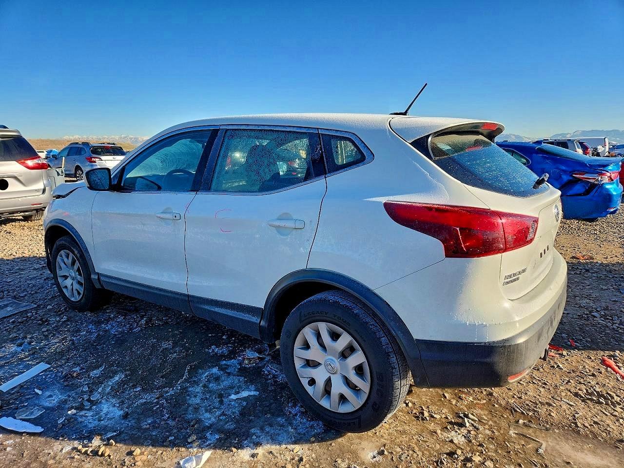 2019 NISSAN ROGUE SPORT S photo 3