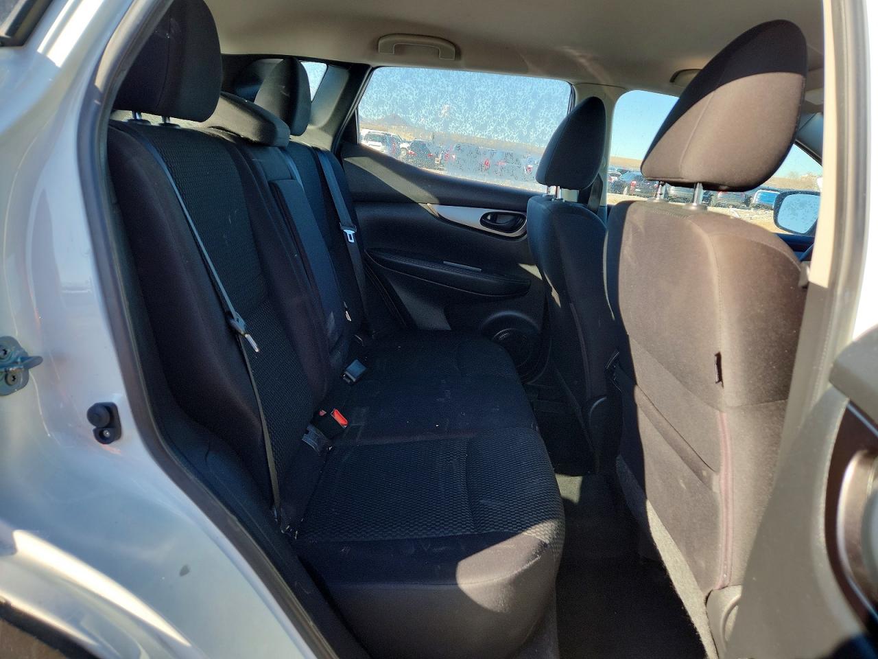 2019 NISSAN ROGUE SPORT S photo 19