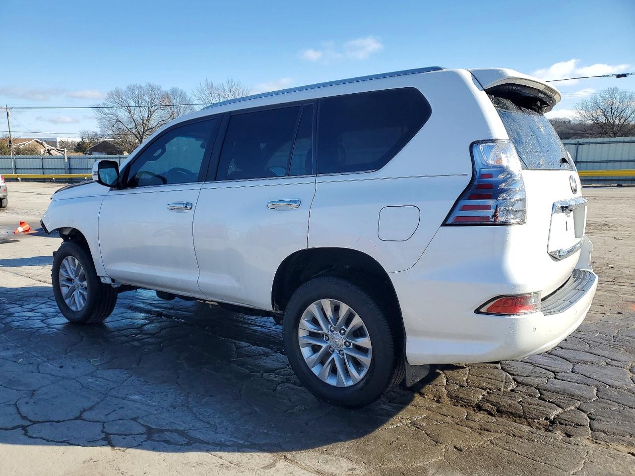 2021 LEXUS GX 460 PREMIUM photo 3