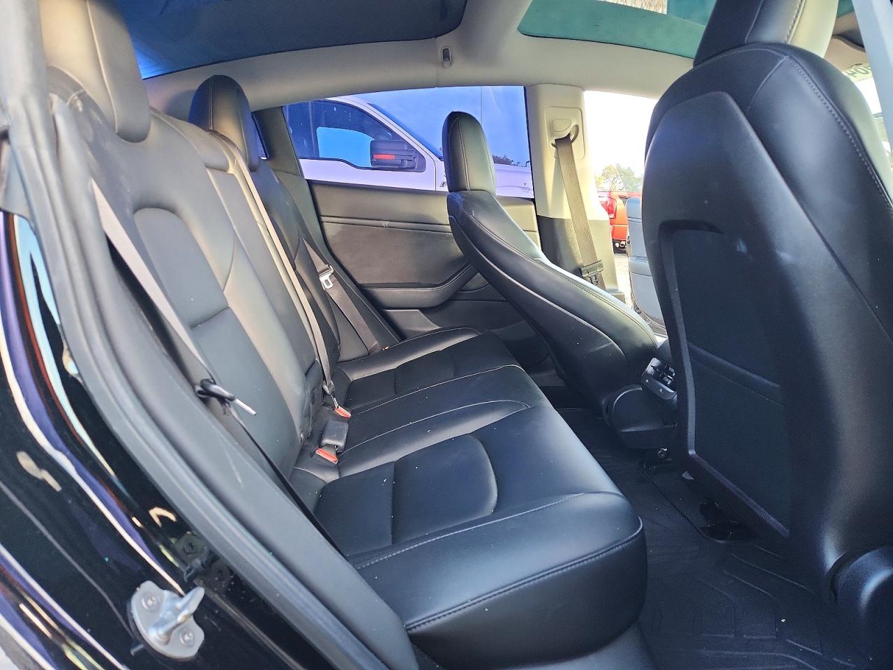 2019 TESLA MODEL 3 photo 10