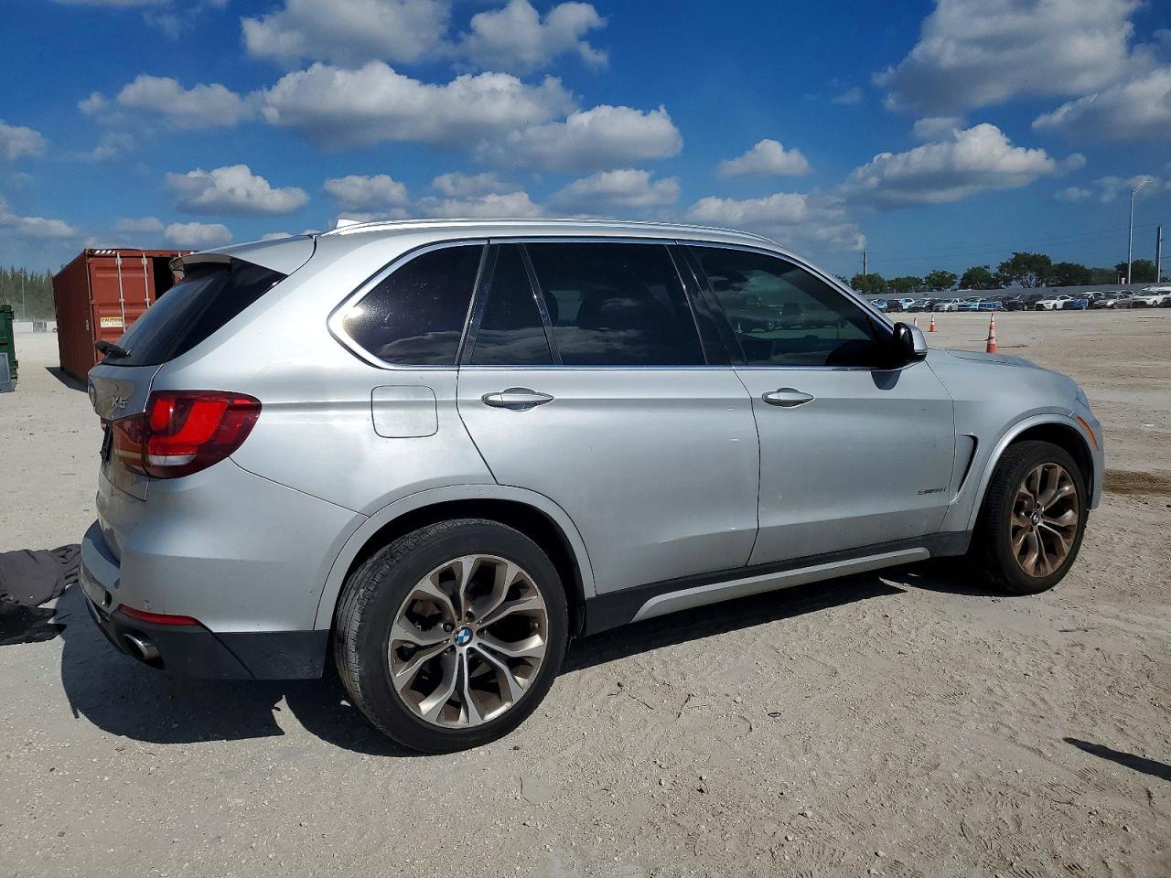 2017 BMW X5 SDRIVE35I photo 3
