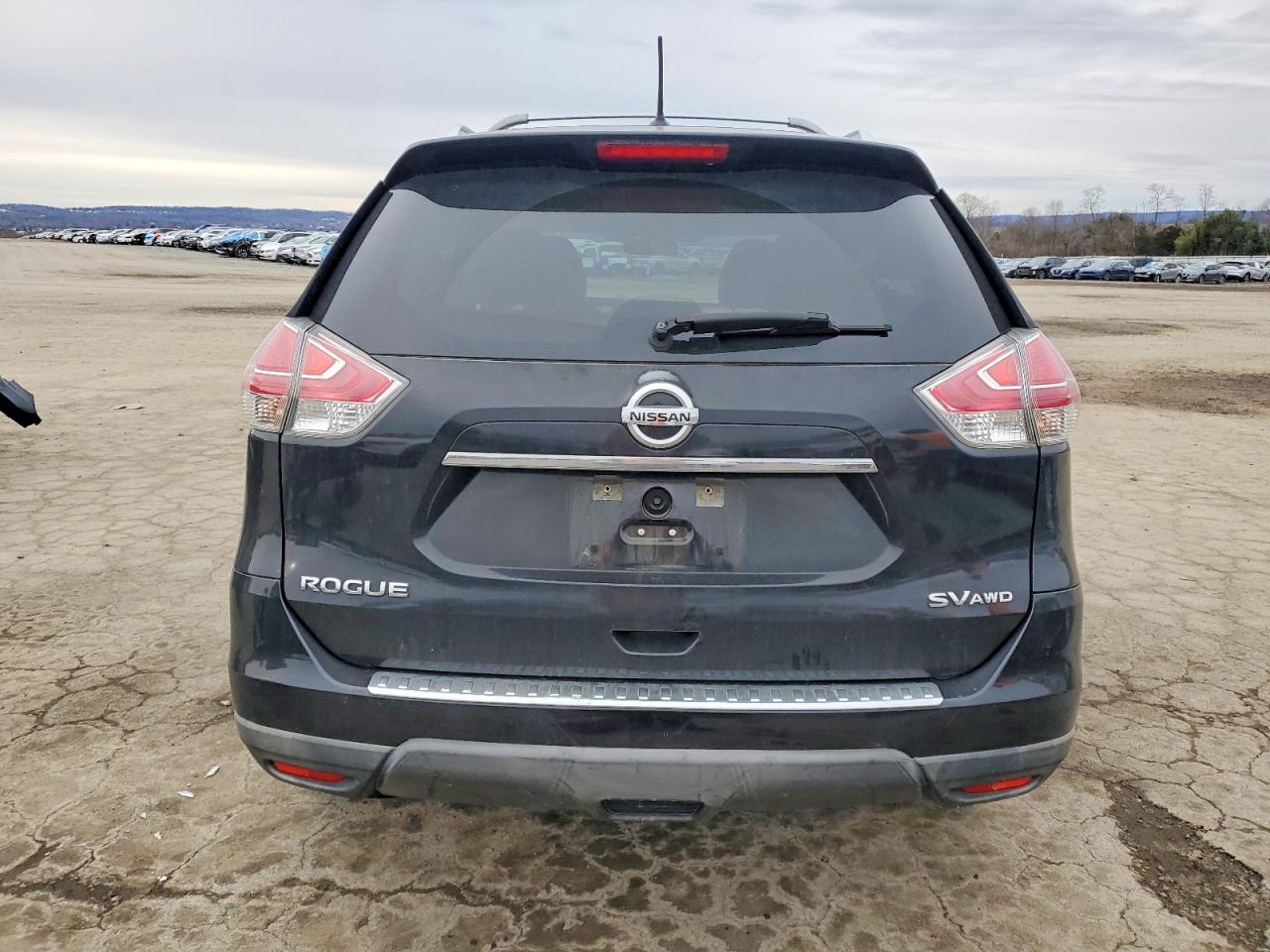 2016 NISSAN ROGUE S photo 6