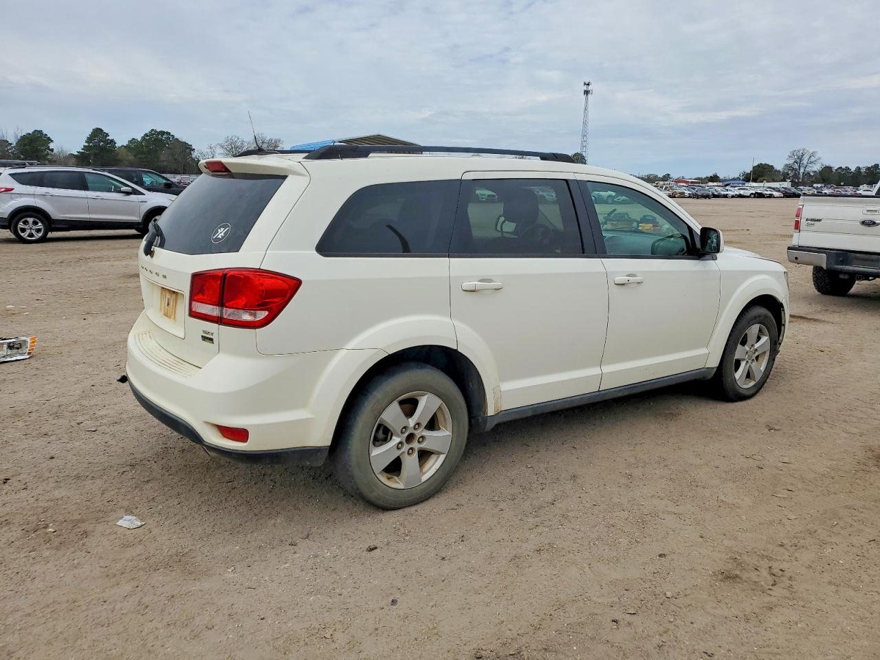 2012 DODGE JOURNEY SXT photo 3