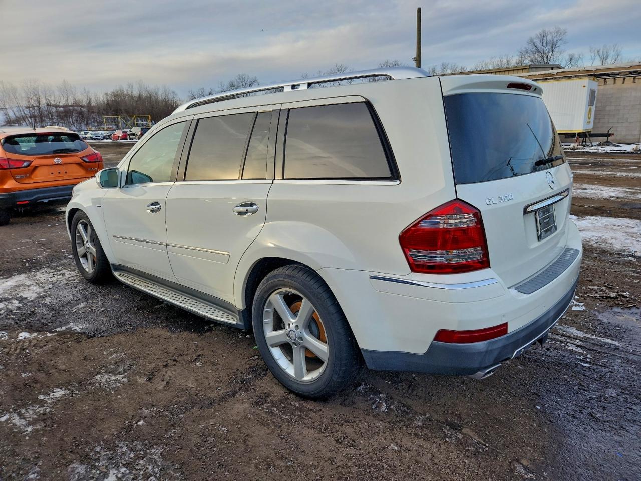 2009 MERCEDES-BENZ GL photo 2