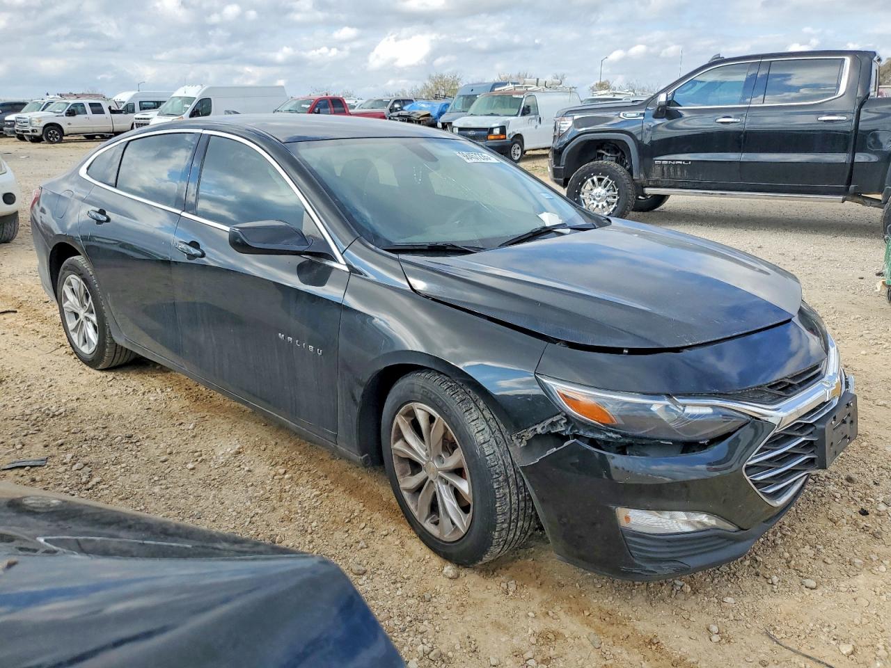 2022 CHEVROLET MALIBU LT photo 4