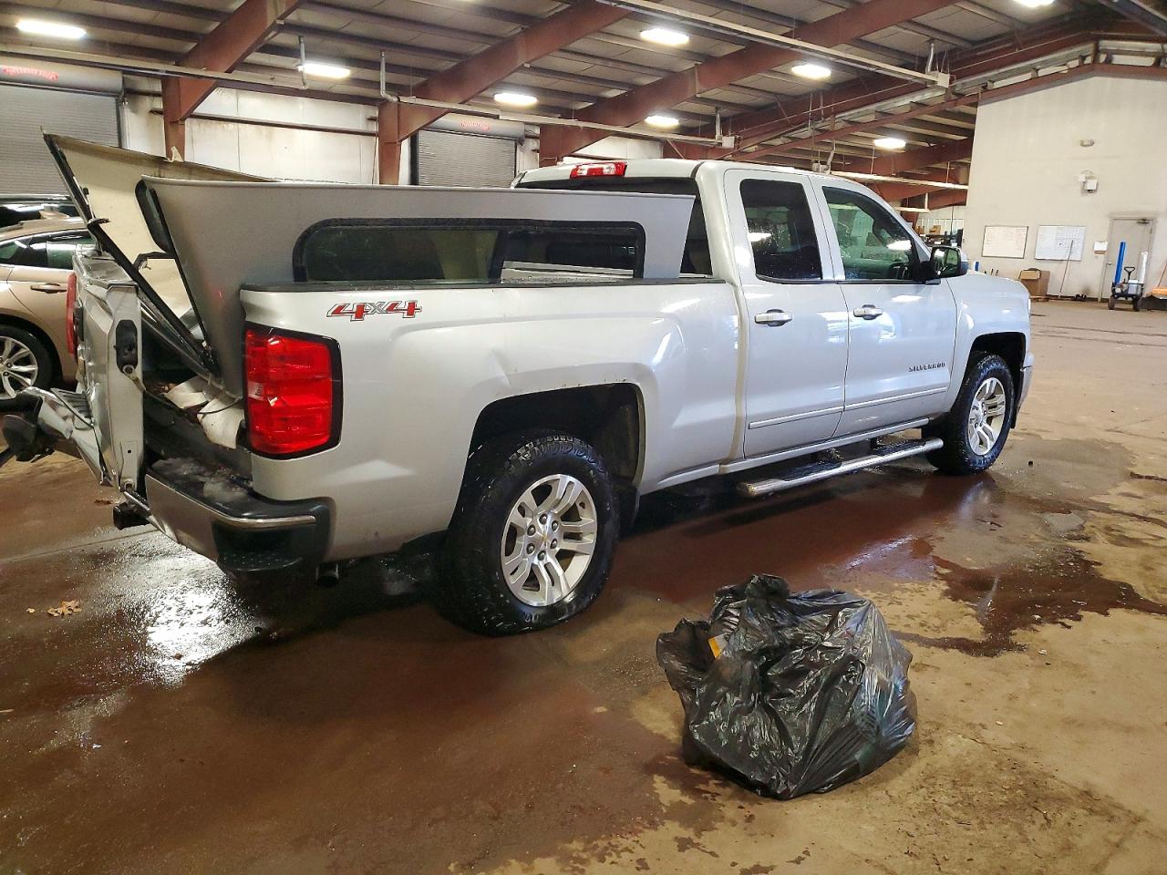 2015 CHEVROLET SILVERADO K1500 LT photo 3