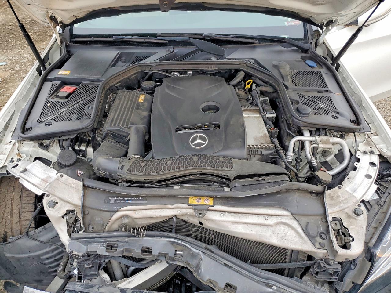 2015 MERCEDES-BENZ C 300 photo 21