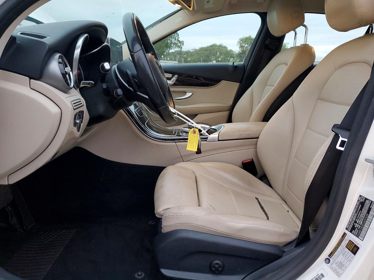 2015 MERCEDES-BENZ C 300 photo 13