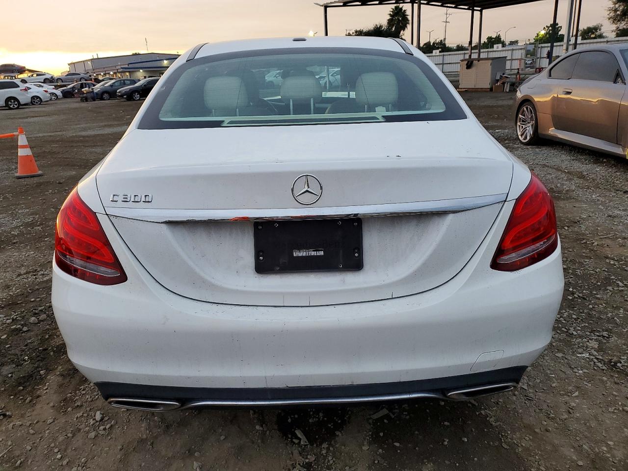 2015 MERCEDES-BENZ C 300 photo 11