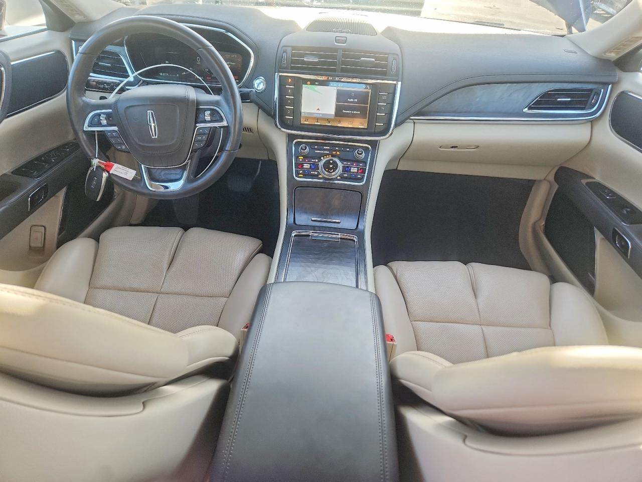 2019 LINCOLN CONTINENTAL SELECT photo 15