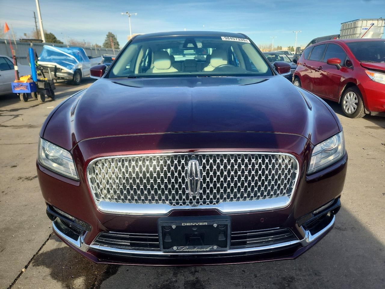 2019 LINCOLN CONTINENTAL SELECT photo 9
