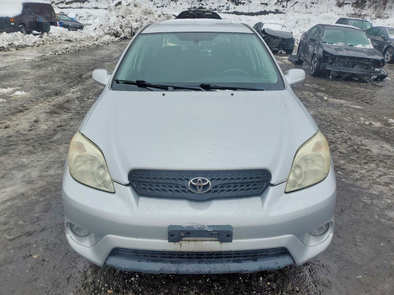 2005 TOYOTA COROLLA MATRIX BASE photo 5