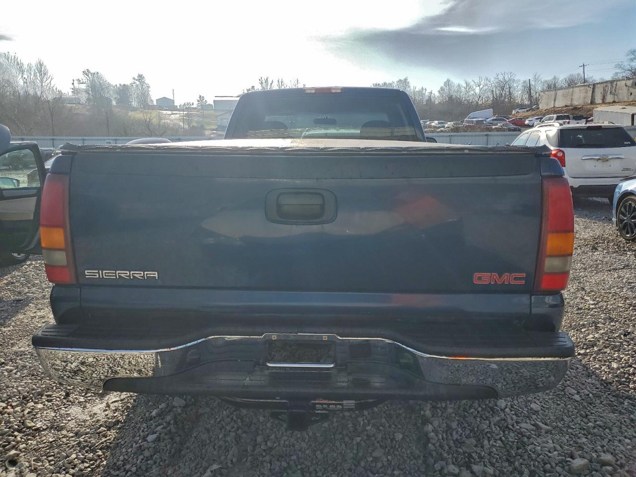 1999 GMC NEW SIERRA K2500 photo 6