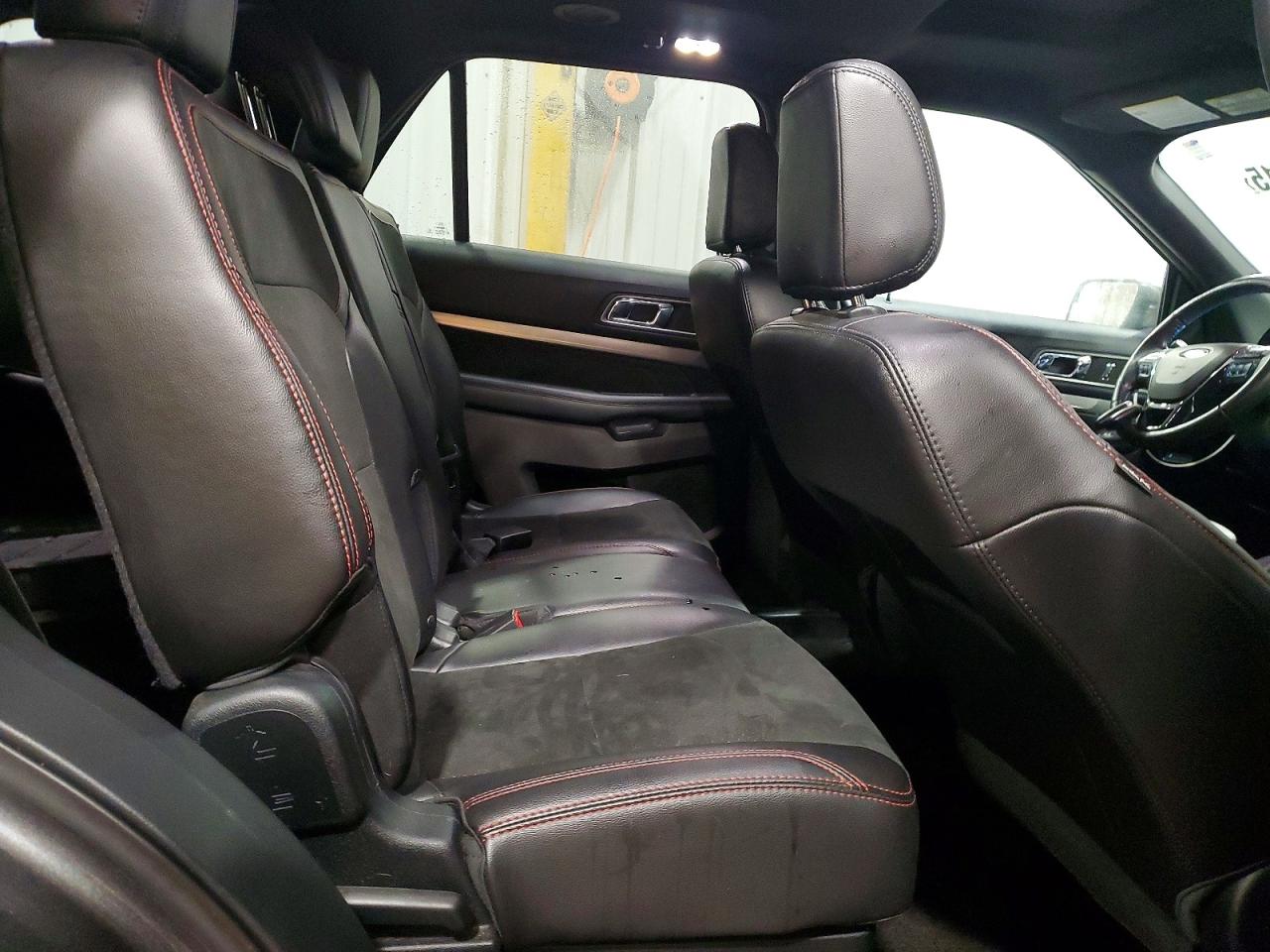 2018 FORD EXPLORER XLT photo 21
