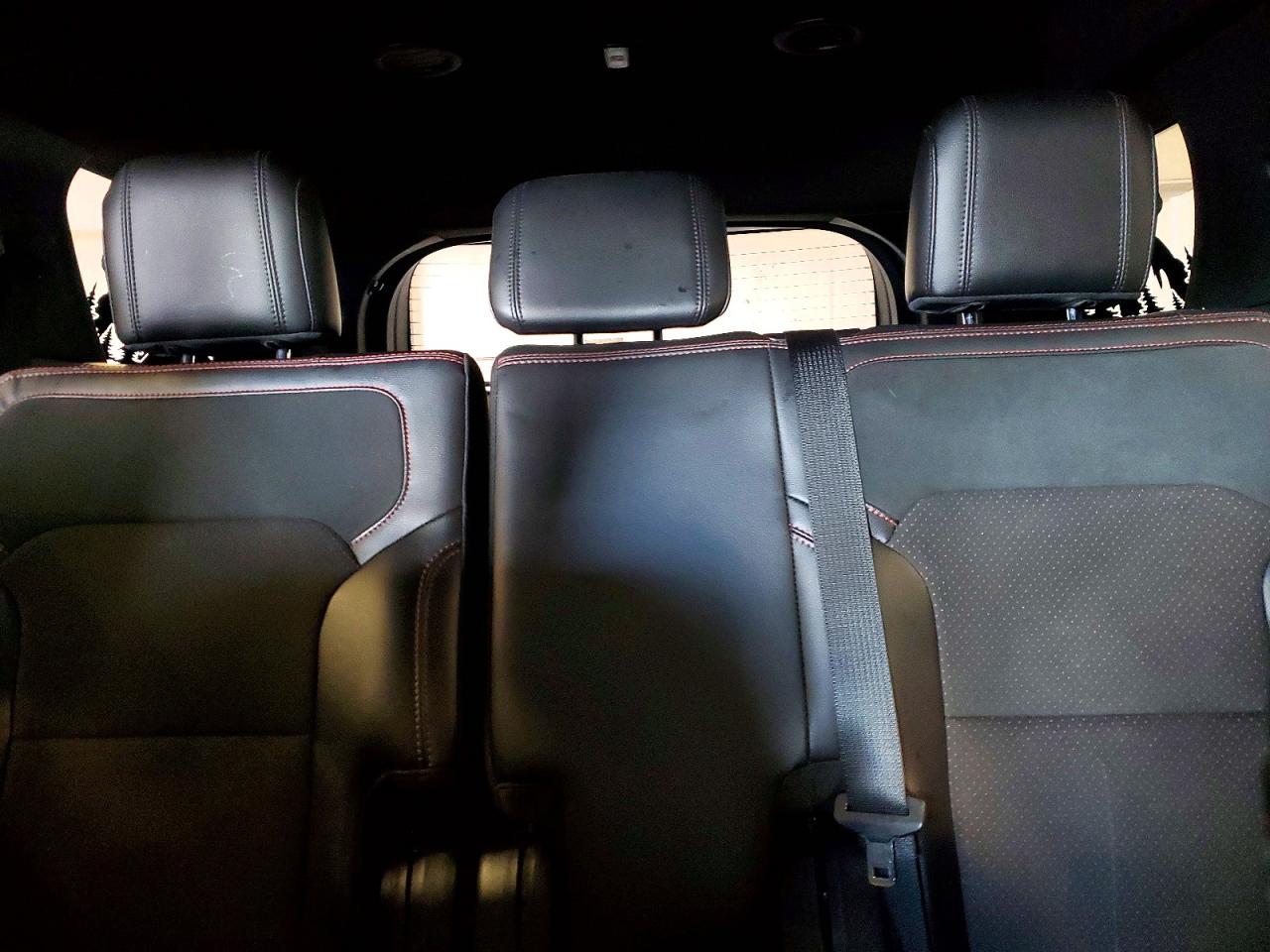 2018 FORD EXPLORER XLT photo 19