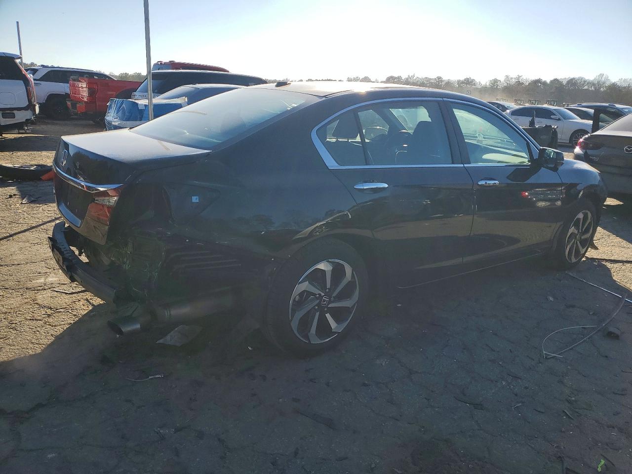 2017 HONDA ACCORD EX photo 9