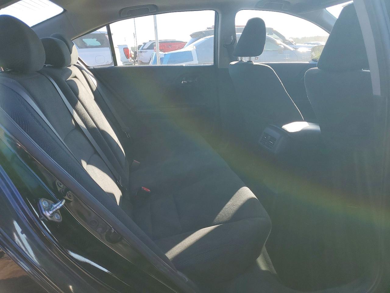 2017 HONDA ACCORD EX photo 37