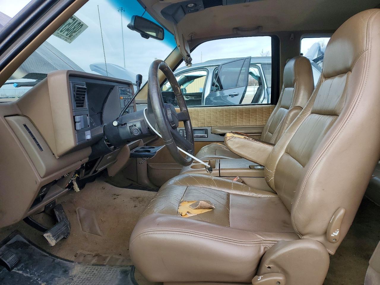 1994 CHEVROLET GMT-400 C1500 photo 7
