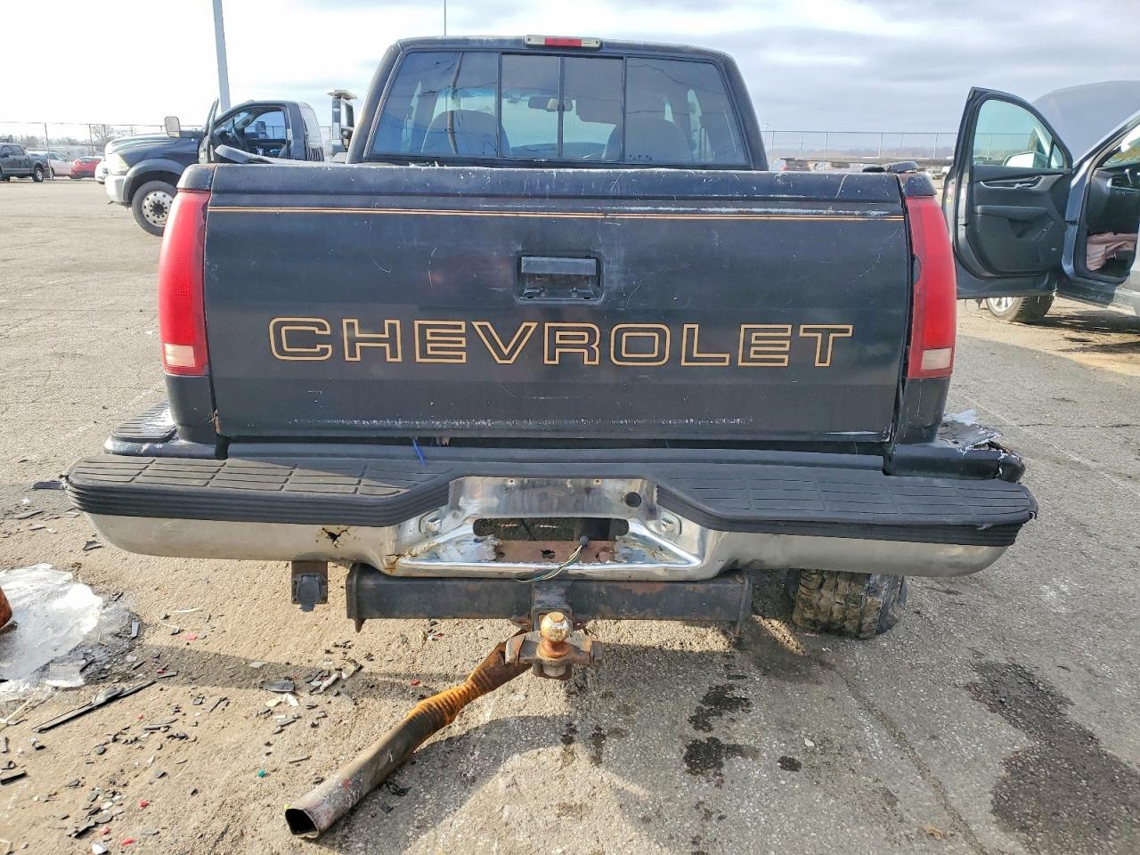 1994 CHEVROLET GMT-400 C1500 photo 6