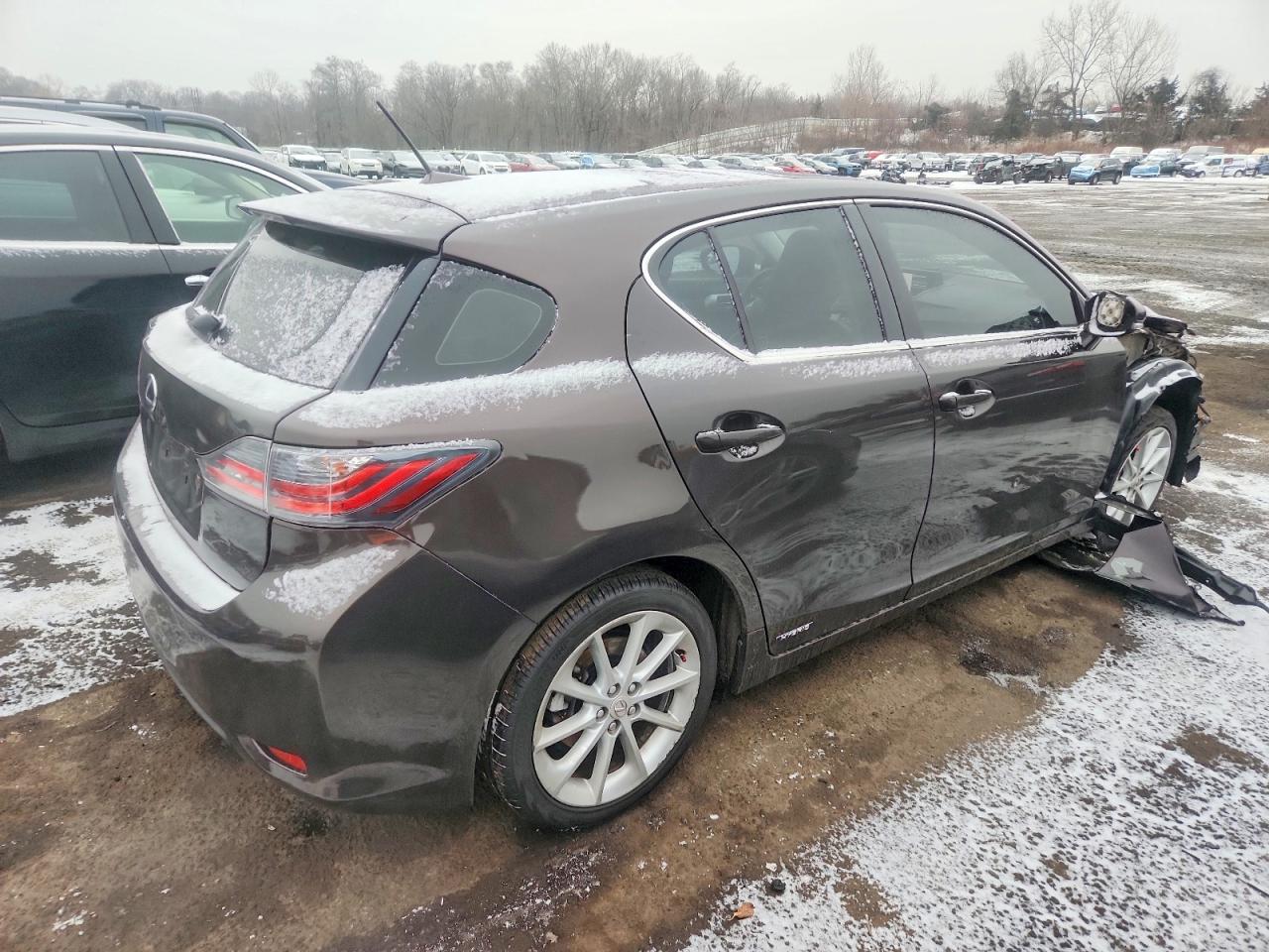 2013 LEXUS CT 200 photo 7