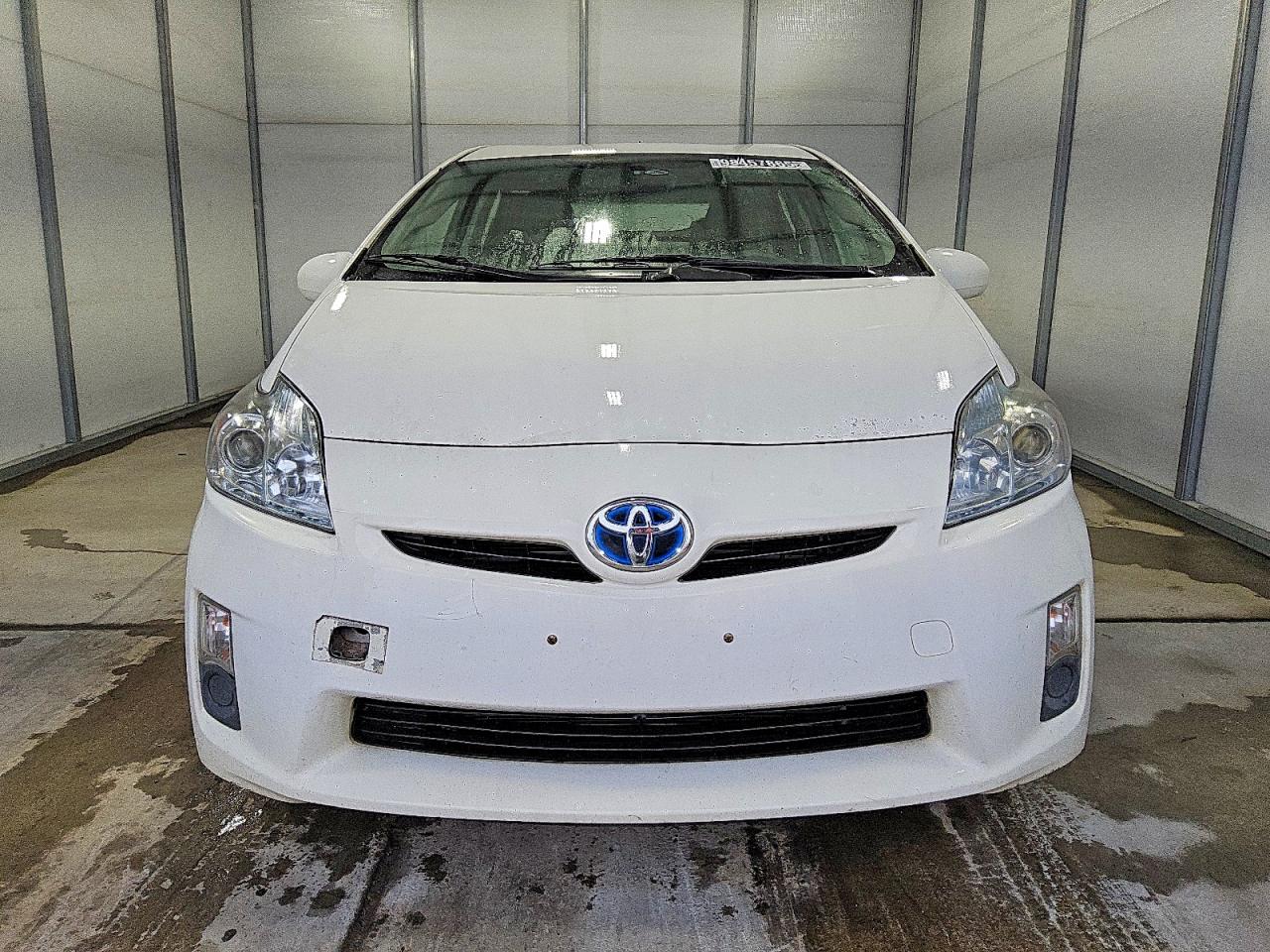 2011 TOYOTA PRIUS photo 13