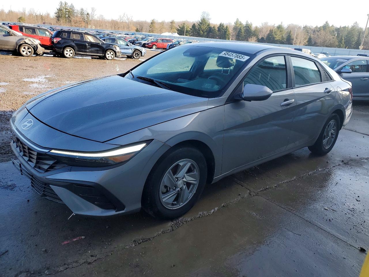2024 HYUNDAI ELANTRA