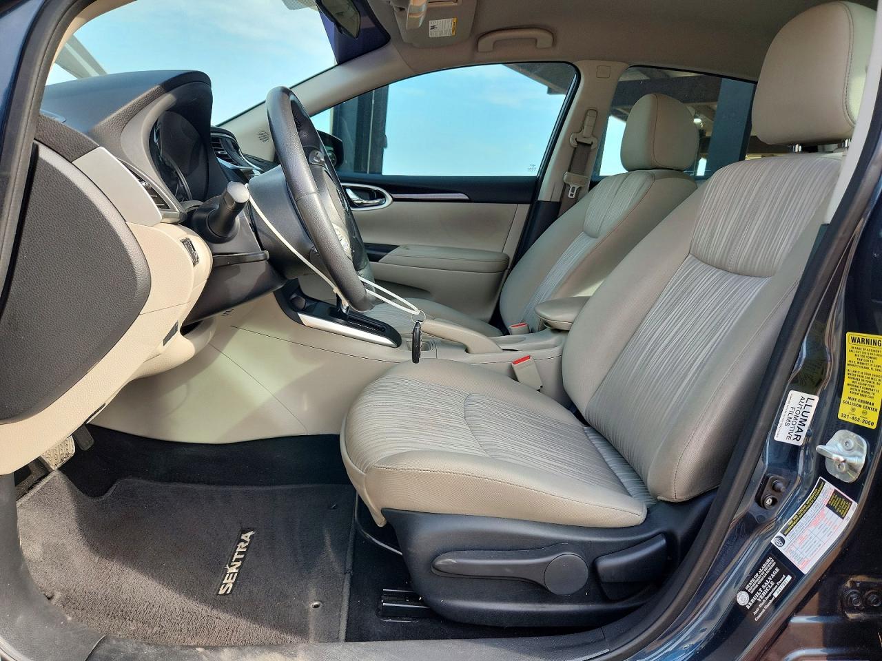 2016 NISSAN SENTRA S photo 13