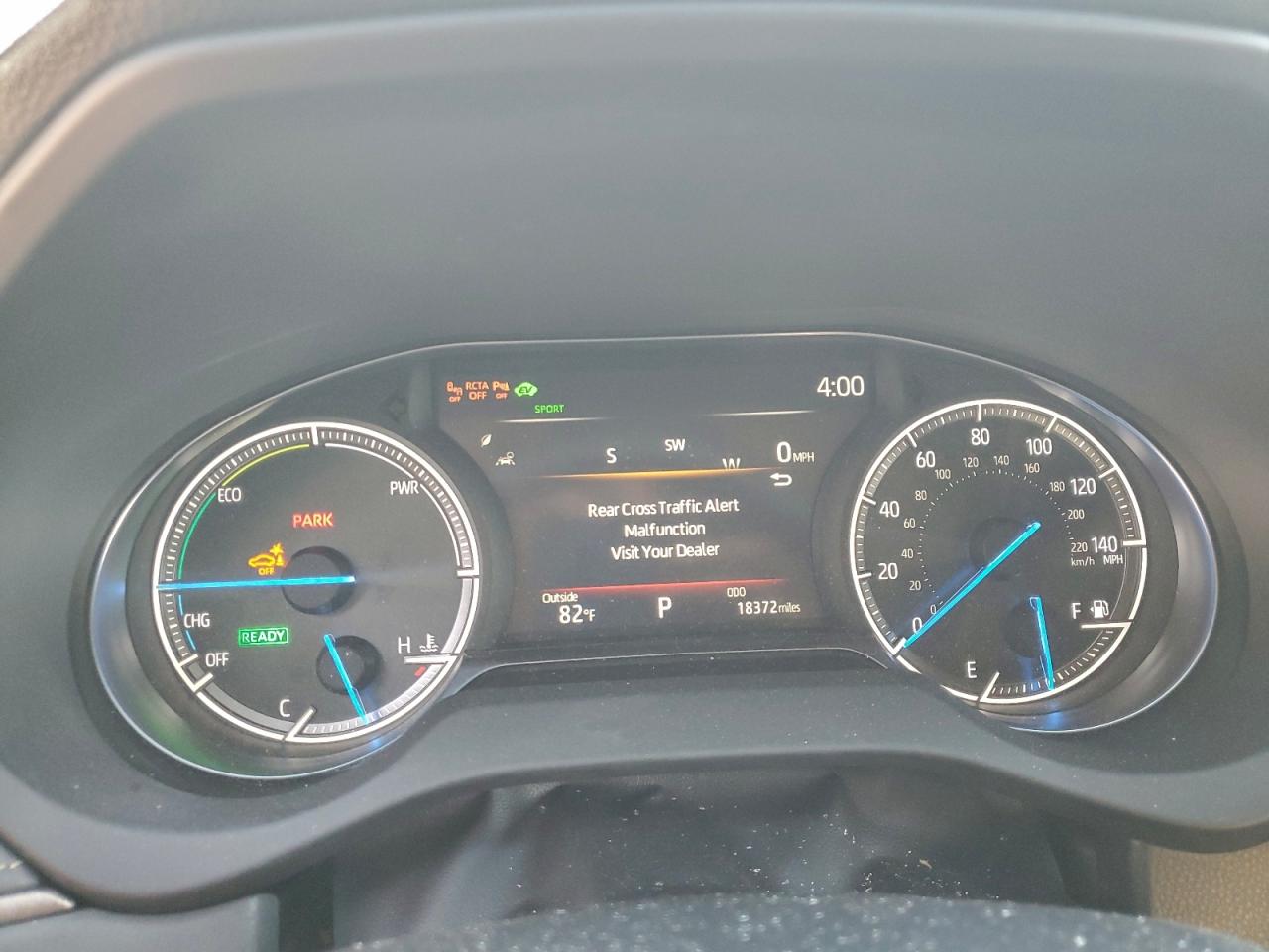 2024 TOYOTA VENZA LE photo 9