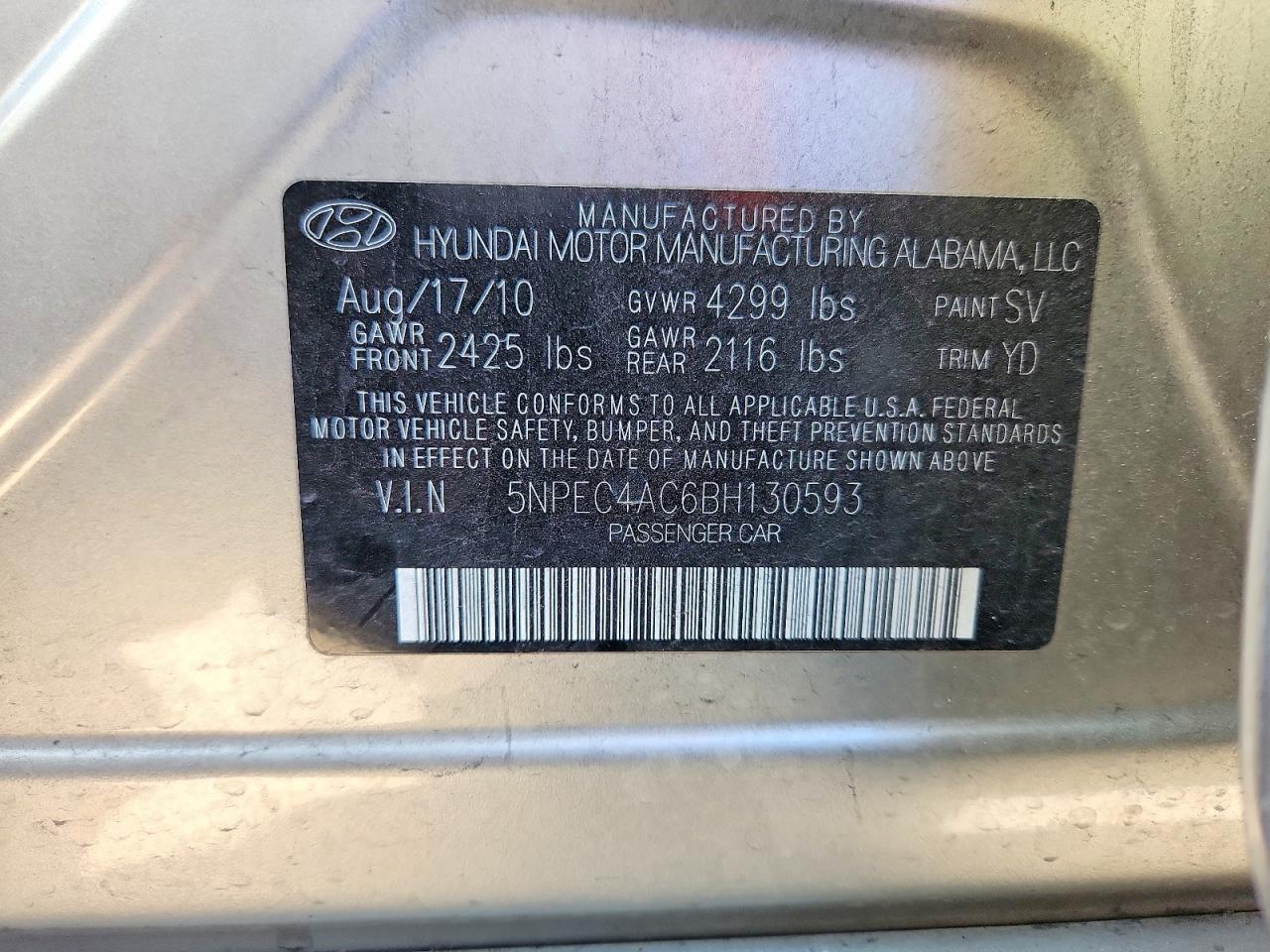 2011 HYUNDAI SONATA SE photo 25