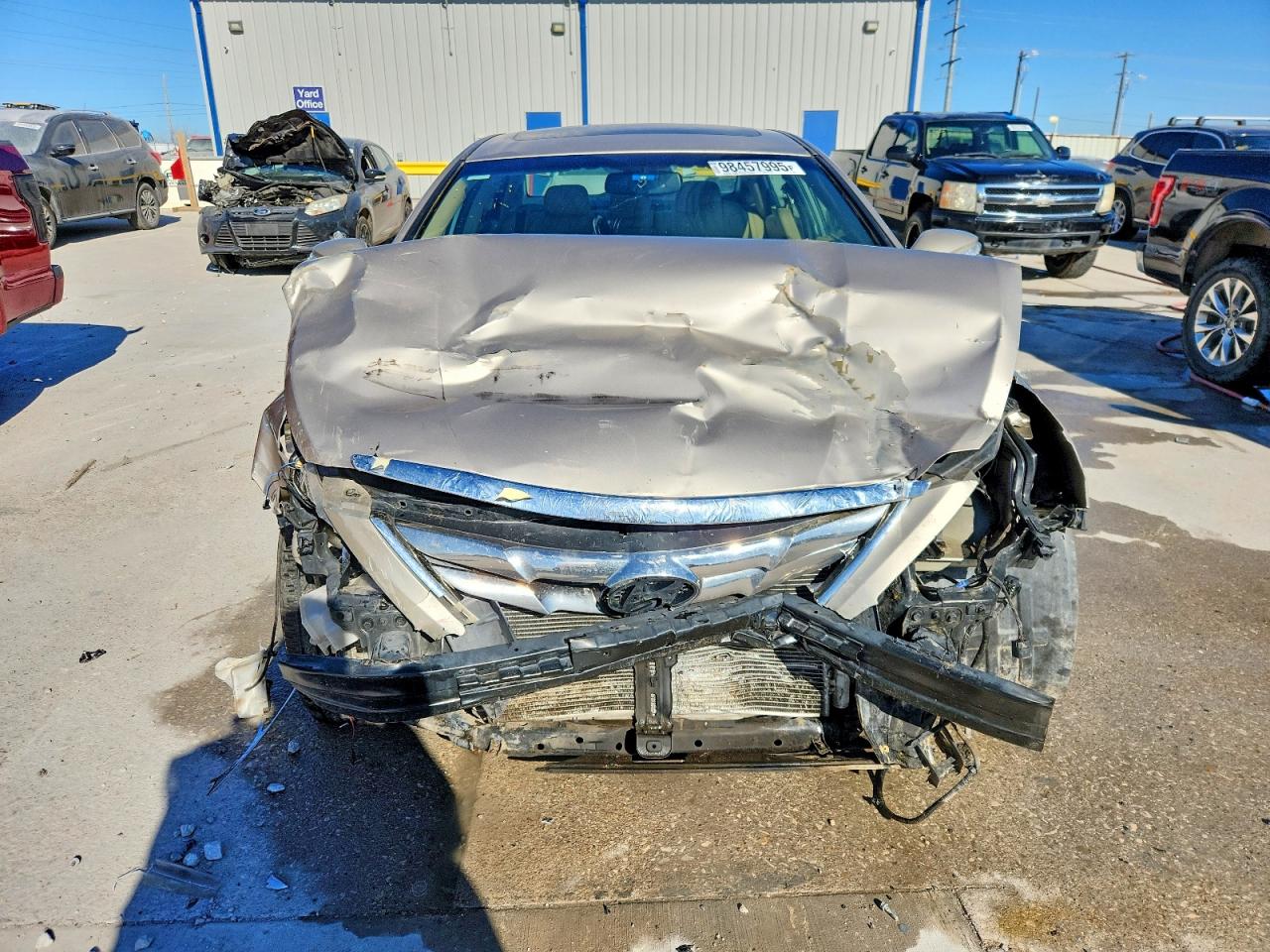 2011 HYUNDAI SONATA SE photo 9