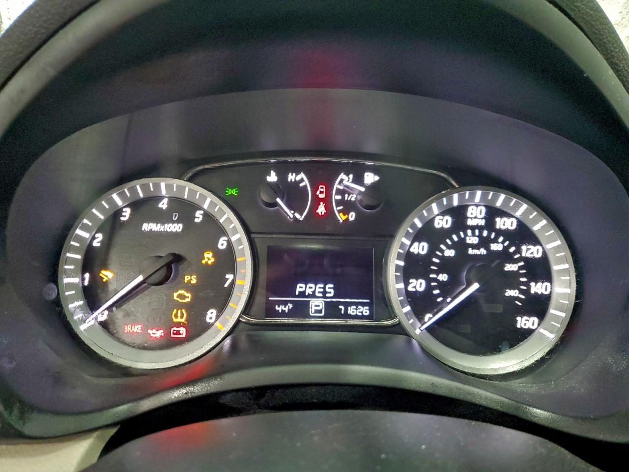 2015 NISSAN SENTRA S photo 9