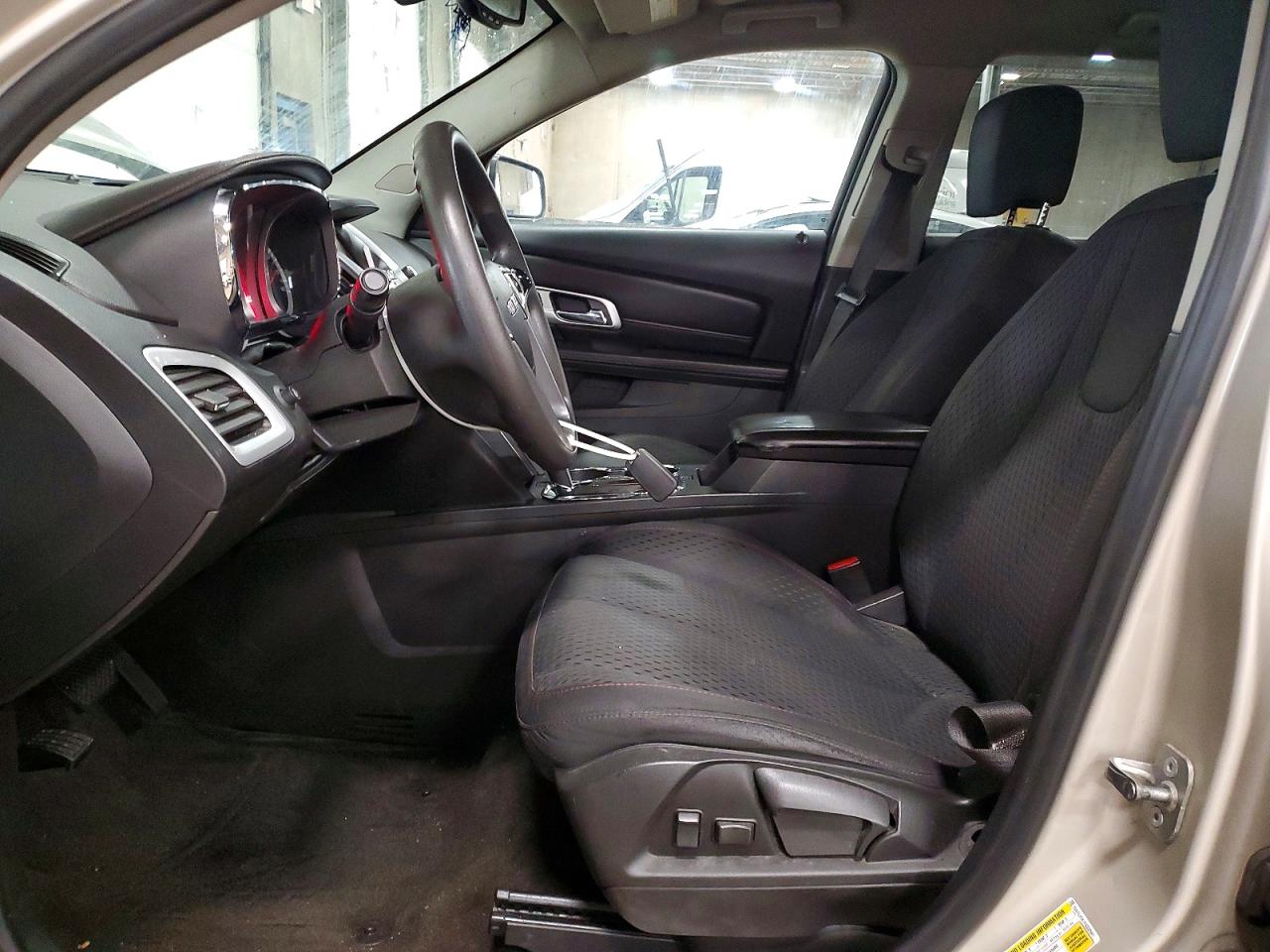2015 GMC TERRAIN SLE photo 7