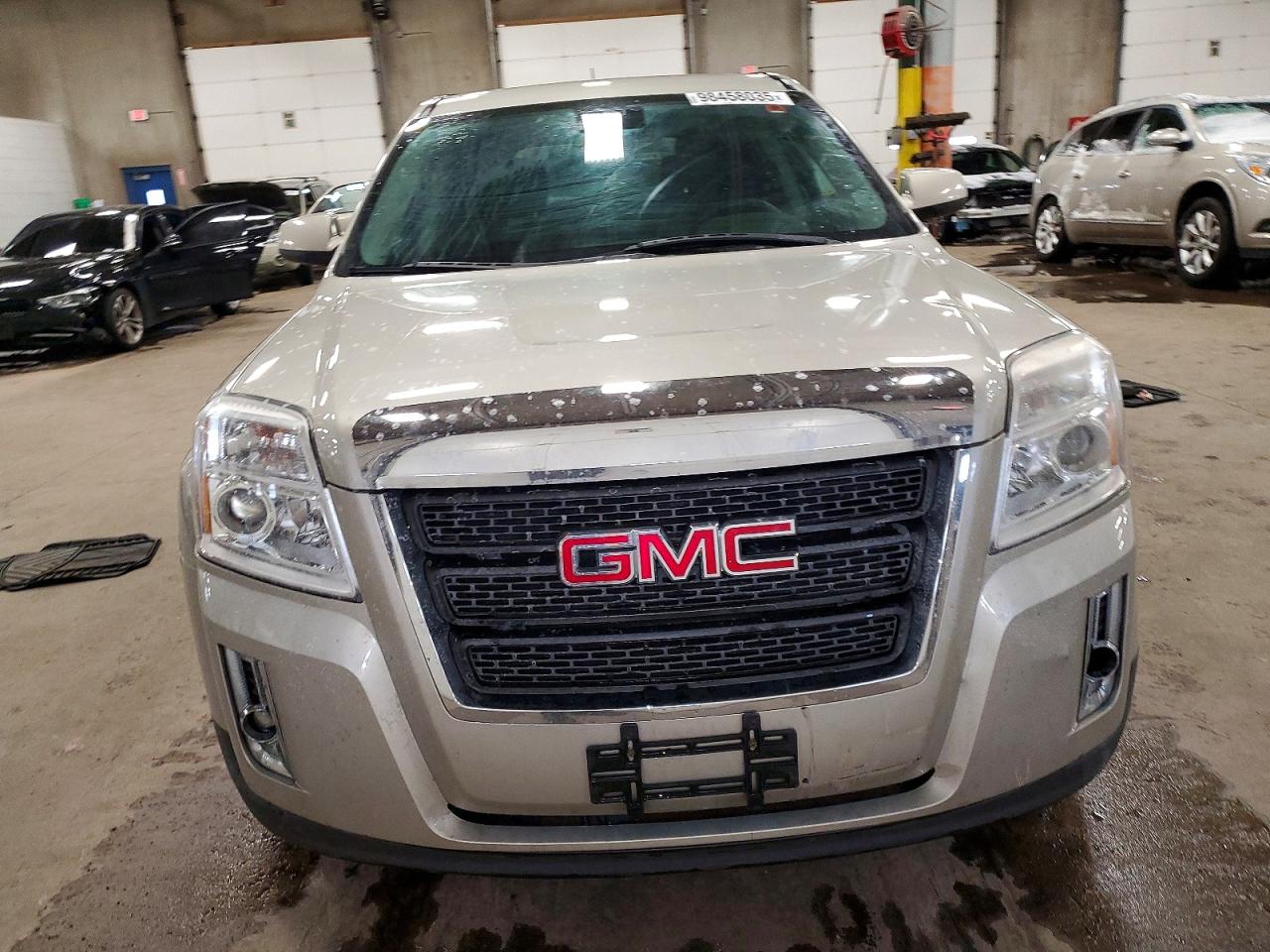 2015 GMC TERRAIN SLE photo 5