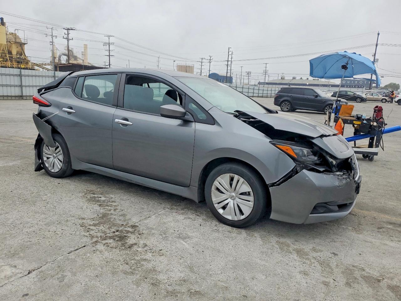 2020 NISSAN LEAF S photo 4