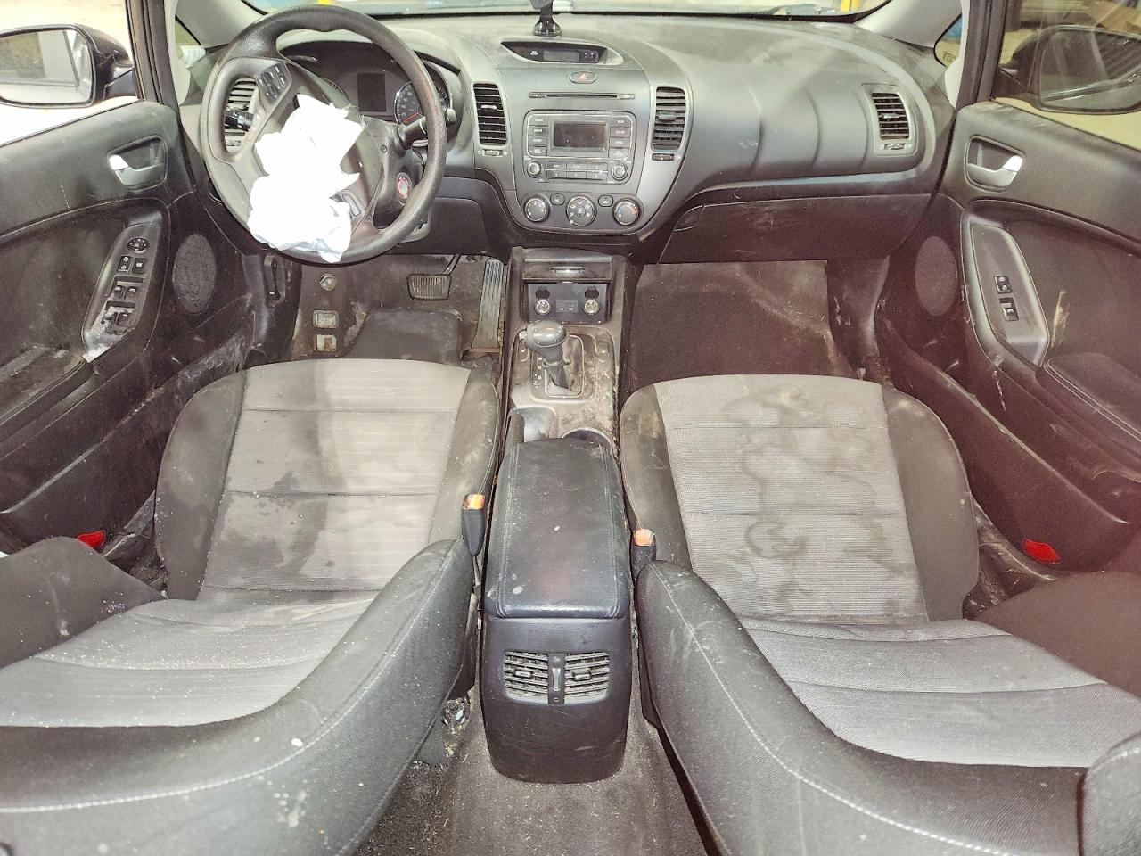 2015 KIA FORTE LX photo 8