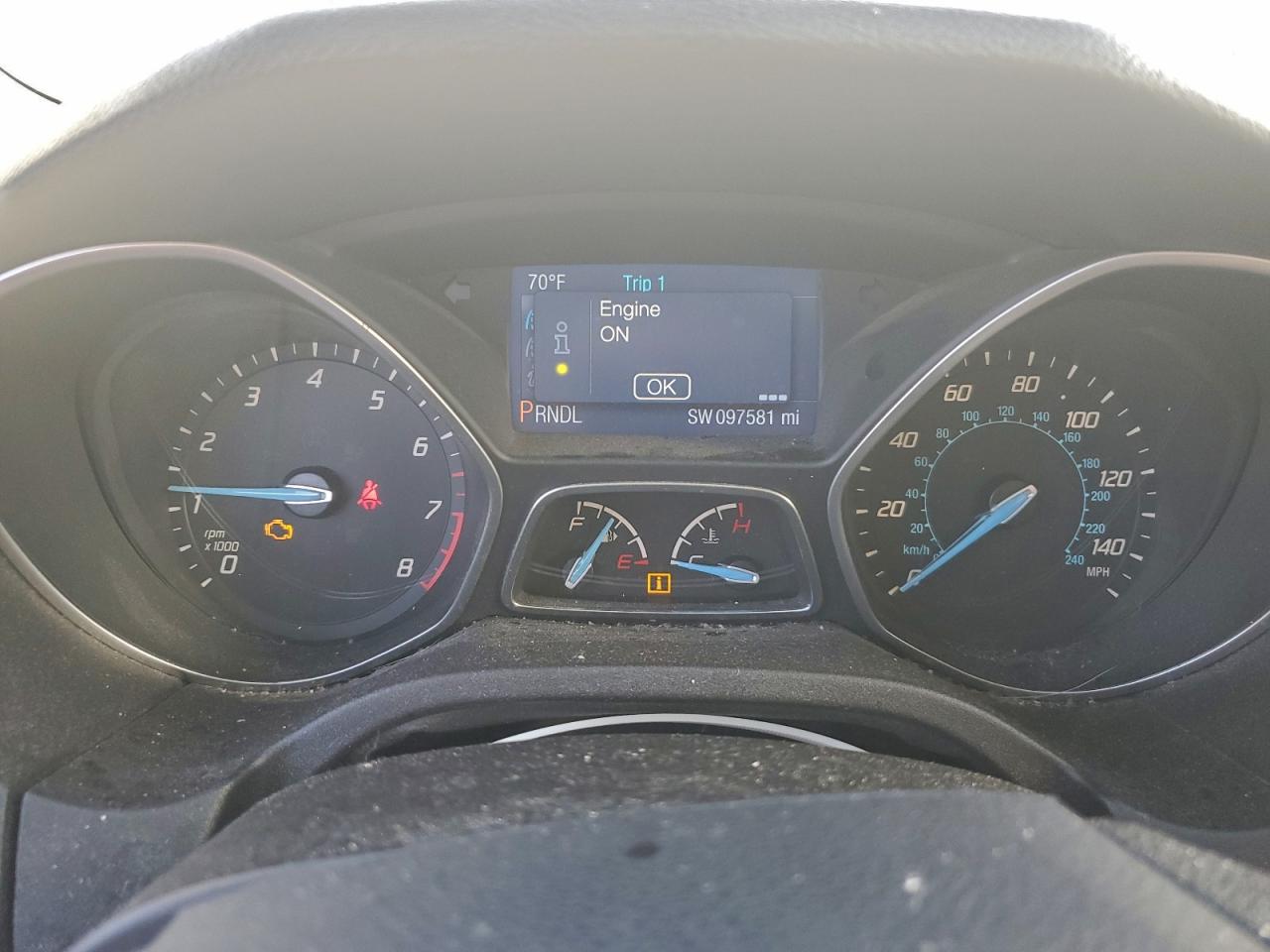 2014 FORD FOCUS SE photo 9