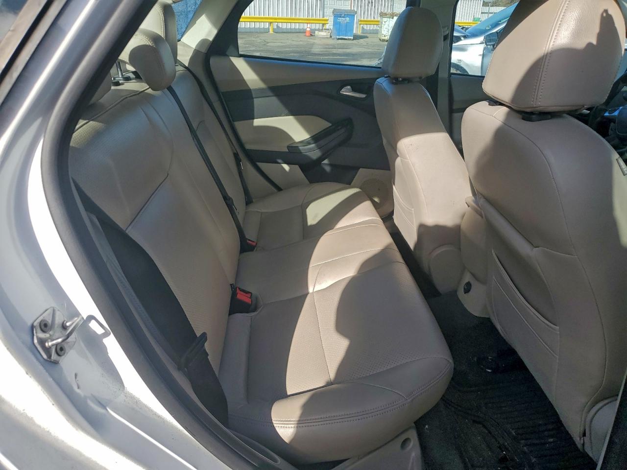 2014 FORD FOCUS SE photo 10