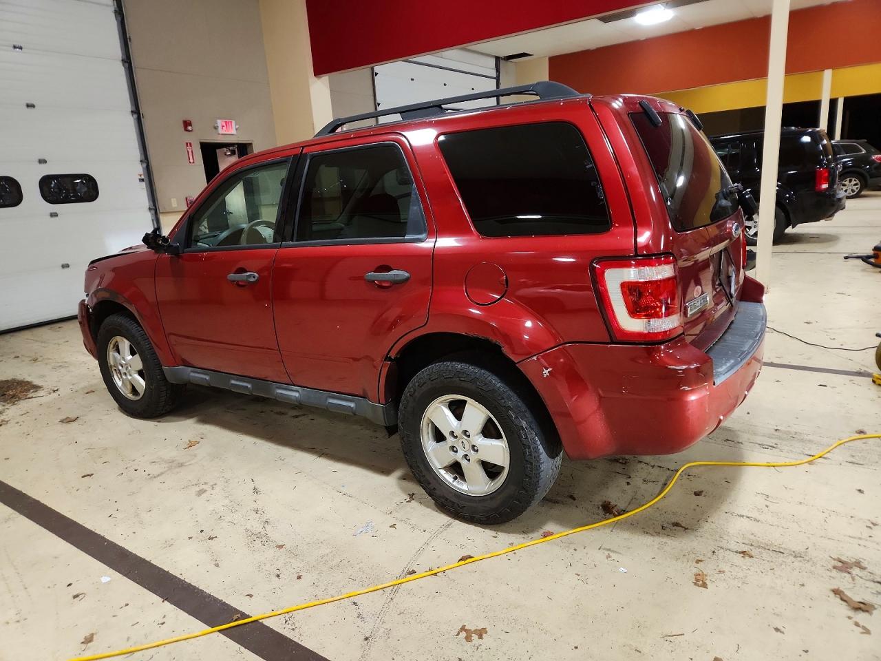 2012 FORD ESCAPE XLS photo 2