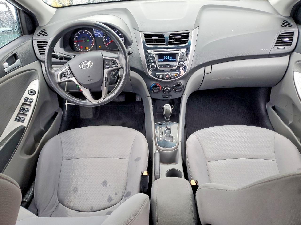 2015 HYUNDAI ACCENT GLS photo 8