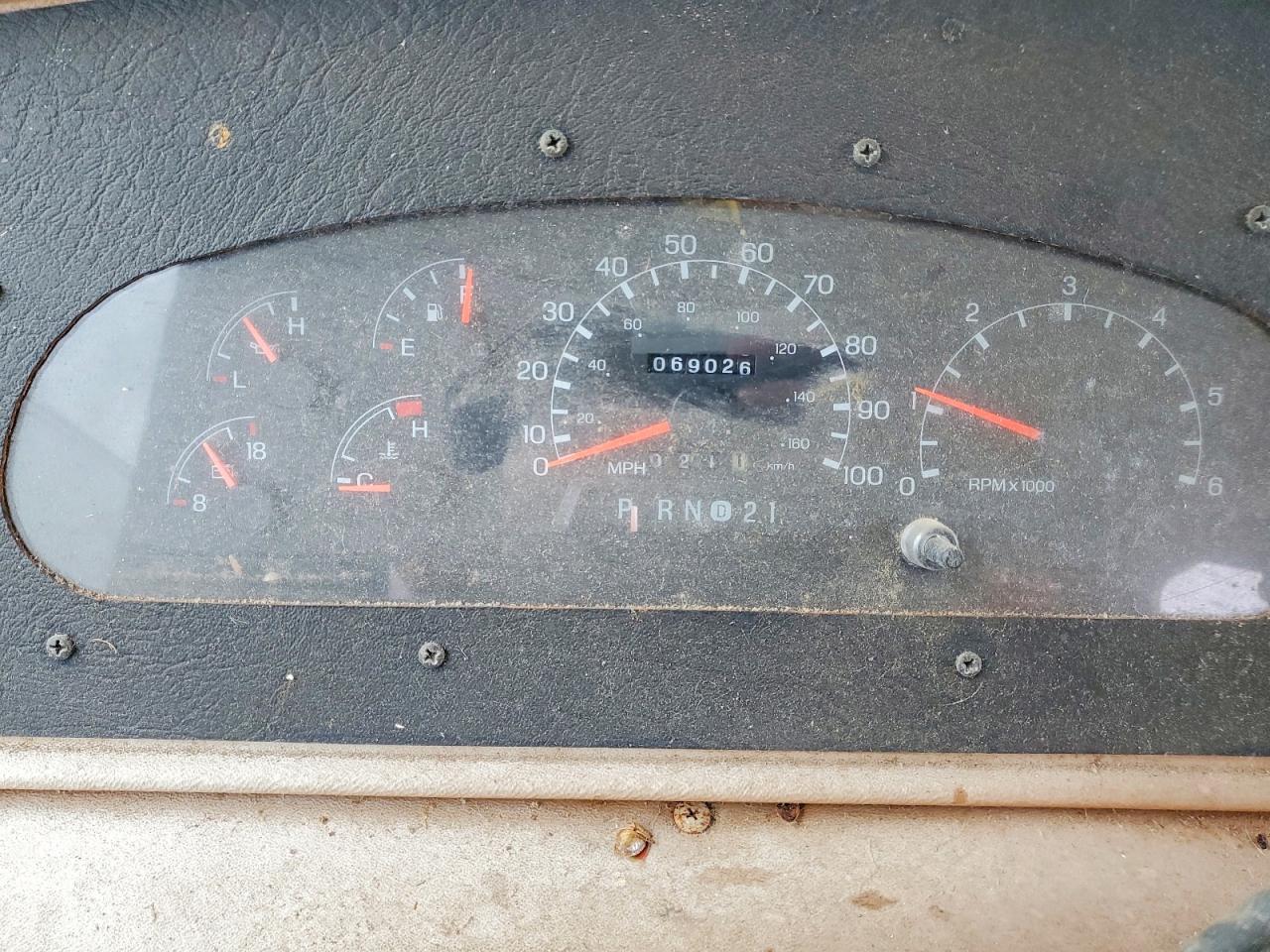 1999 FORD F550 SUPER DUTY STRIPPED CHASSIS photo 8