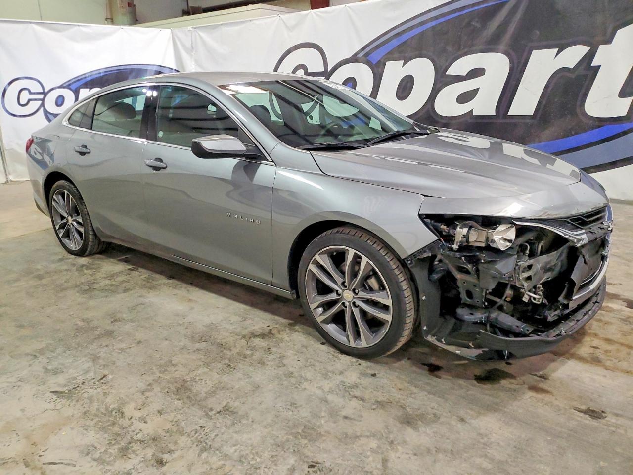 2023 CHEVROLET MALIBU LT photo 4