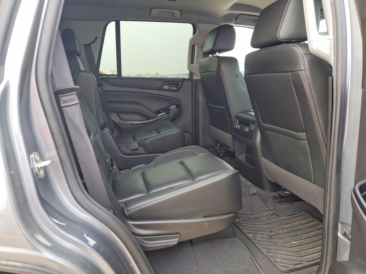 2020 CHEVROLET TAHOE C1500 LT photo 10