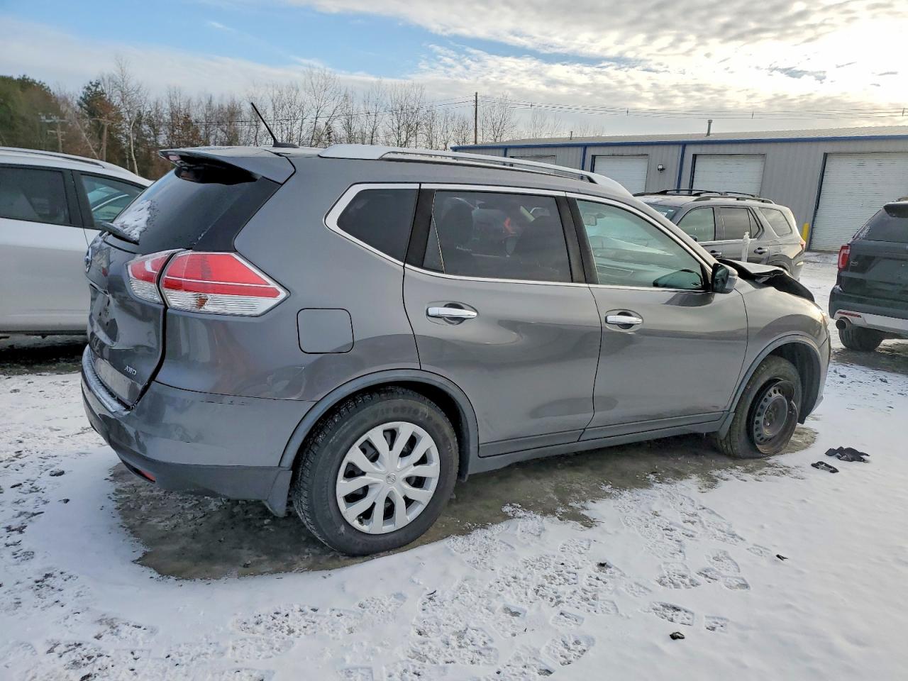 2016 NISSAN ROGUE S photo 3