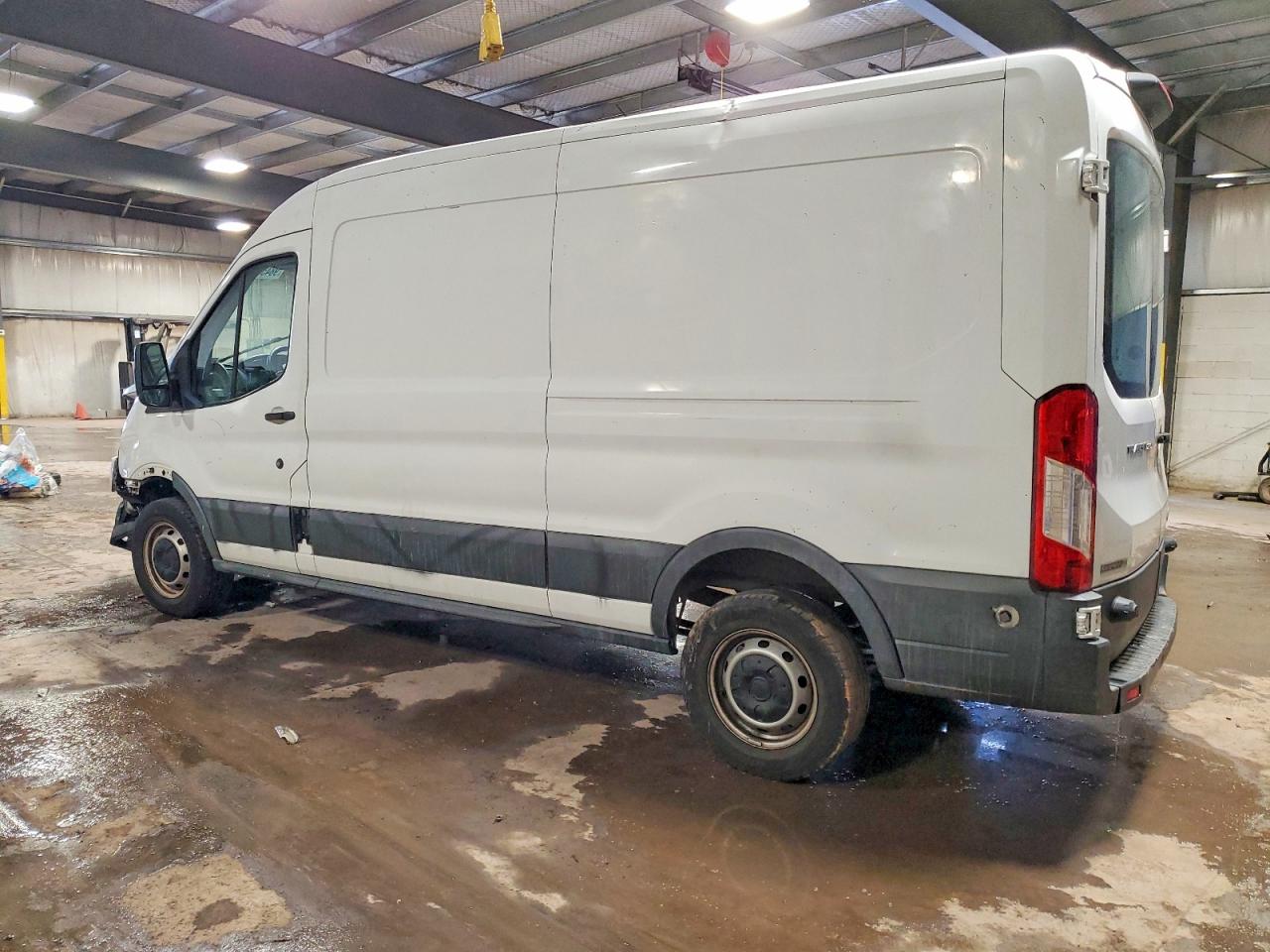 2018 FORD TRANSIT 250 DELIVERY VAN photo 2