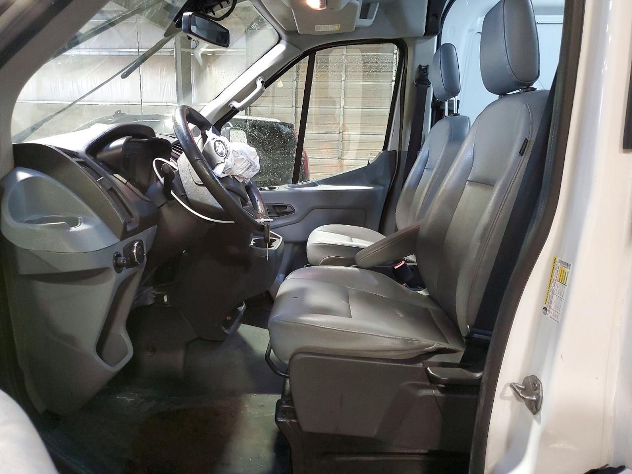 2018 FORD TRANSIT 250 DELIVERY VAN photo 7