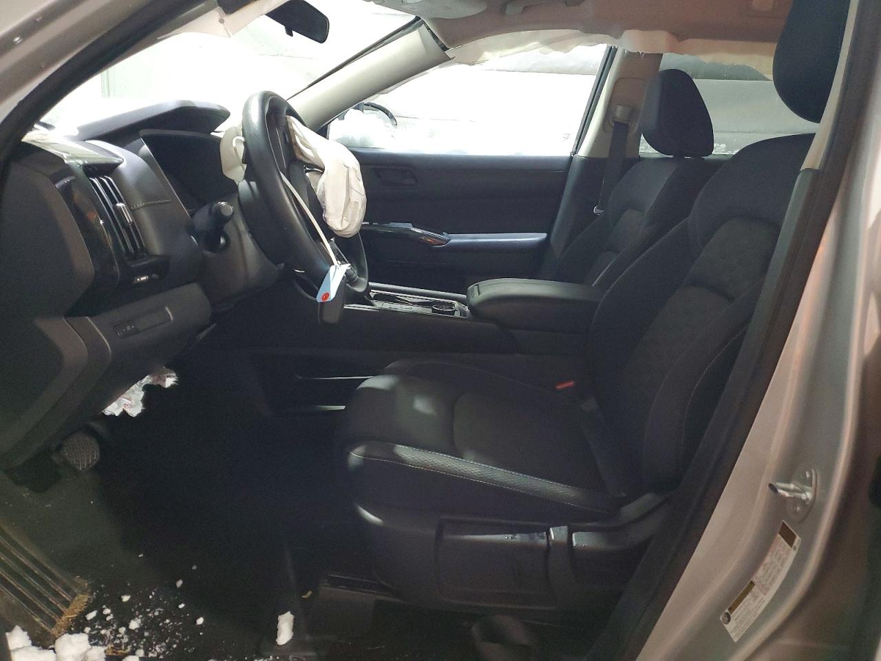 2023 NISSAN PATHFINDER S photo 7